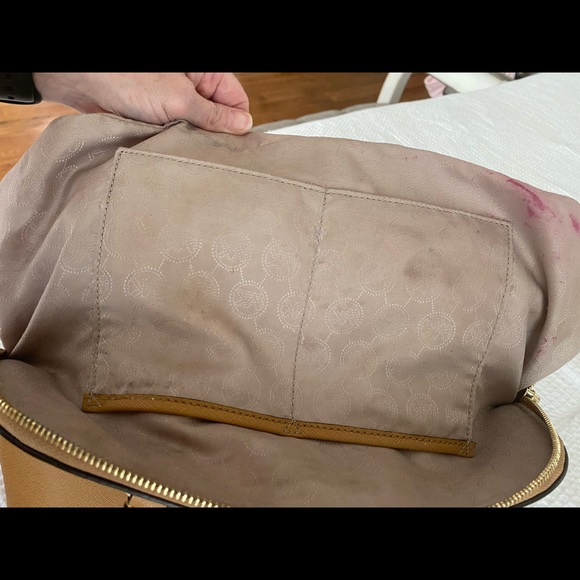 Michael Kors Purse - Picture 5 of 12